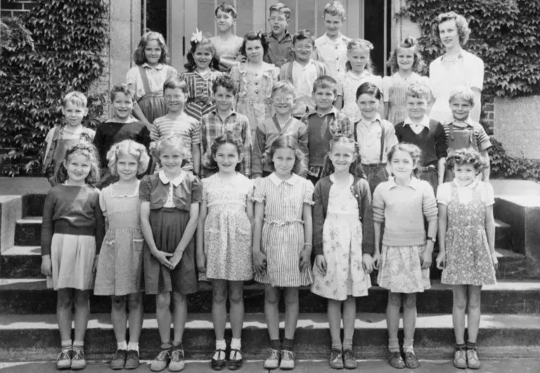 Third Grade at Whiteaker elementary school in Eugene, Oregon. I'm on far left of 2nd row.